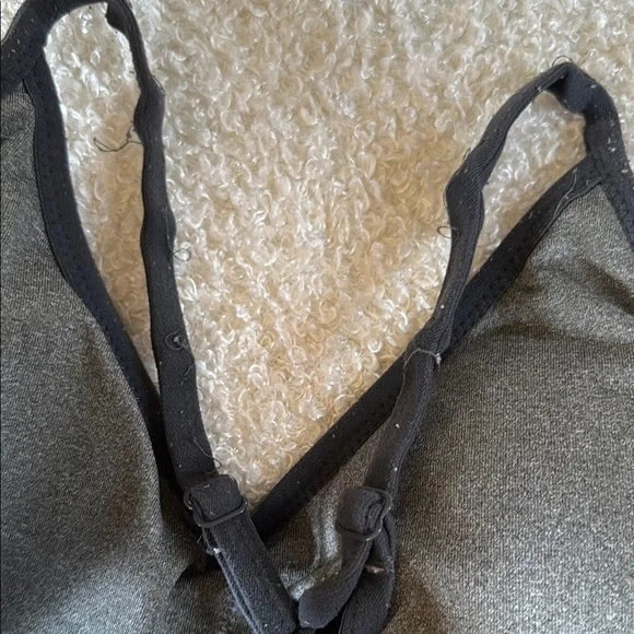 Nike Women's Sports Bra Set - Red, White, Black - Picture 6 of 6